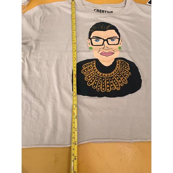 Creative Action Network Ruth Bader Ginsburg Cropped Tee NWOT Size small - Picture 6 of 6